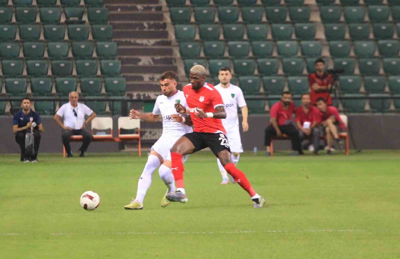 Hazırlık Maçı: Kocaelispor: 2 - Pendikspor: 0