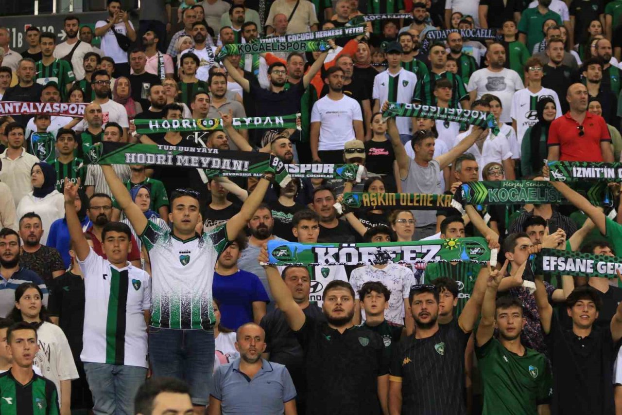 Hazırlık Maçı: Kocaelispor: 2 - Pendikspor: 0