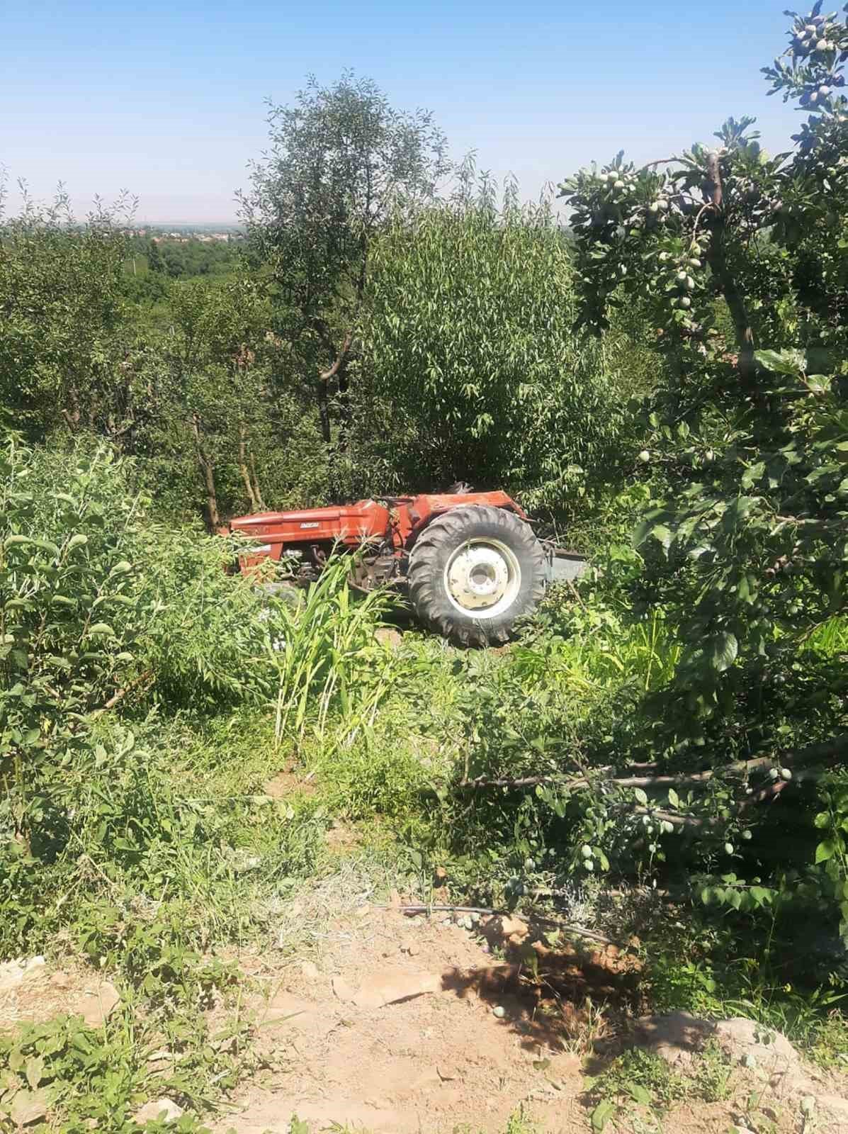 Konya’da traktörün altında kalan sürücü hayatını kaybetti