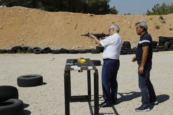 Muğla Orman Bölge Müdürlüğü’nde silah taşıyan personellere eğitim verildi