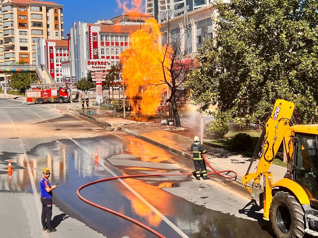 Doğal gaz boru hattında patlama: 1 Yaralı