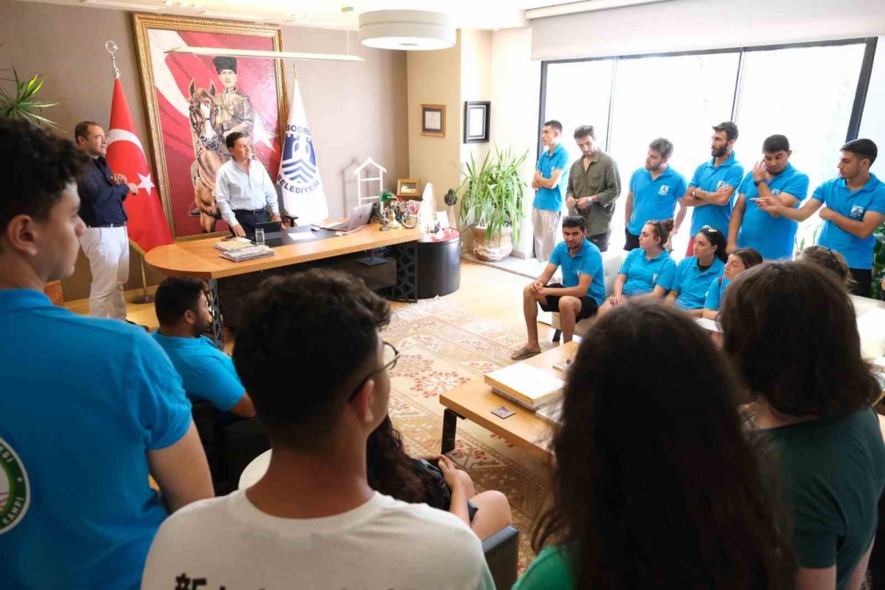 Başkan Aras, Tarım Kampı öğrencilerini ağırladı