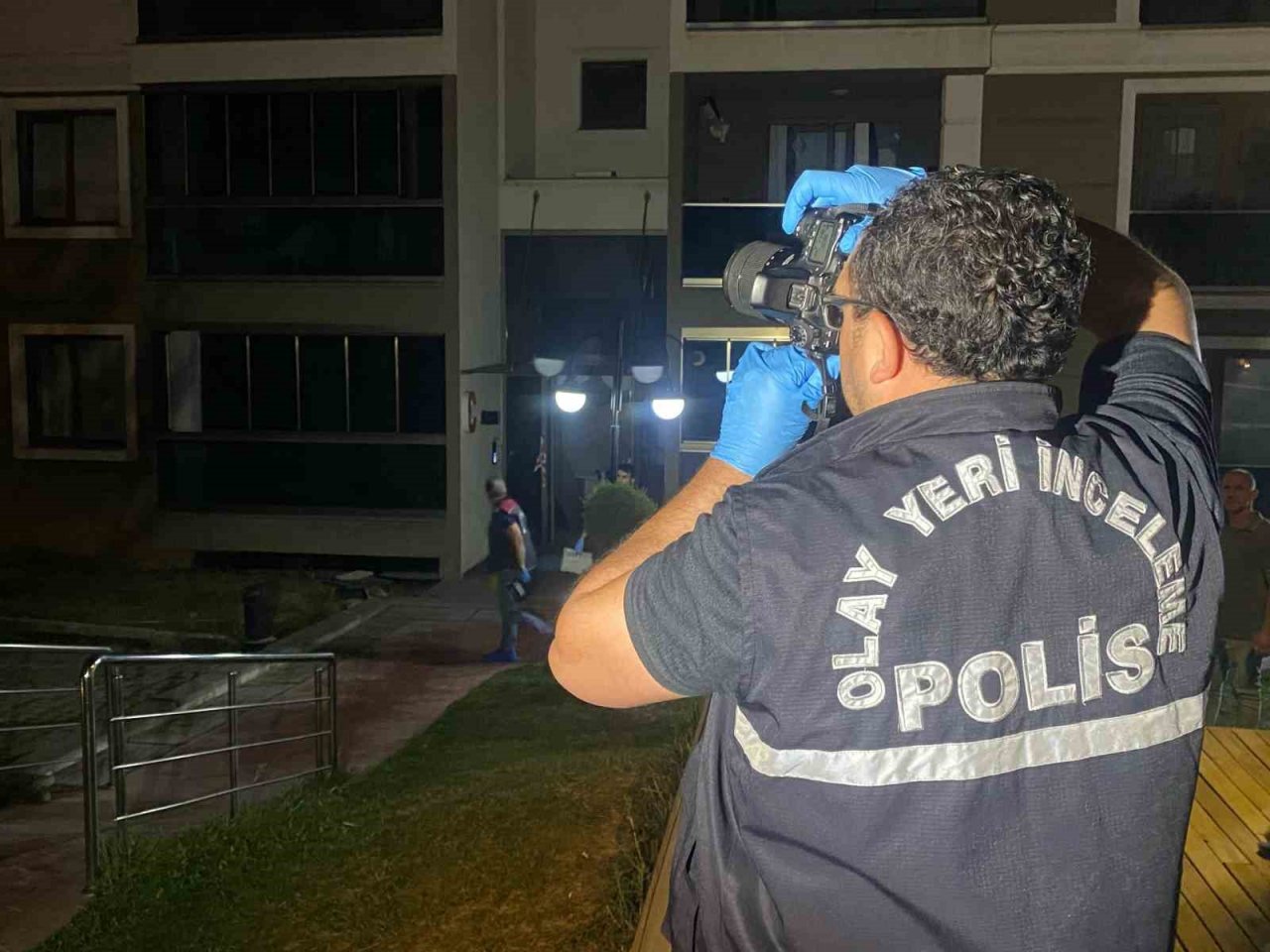 Tartıştığı kocasını bıçaklayarak öldürdü