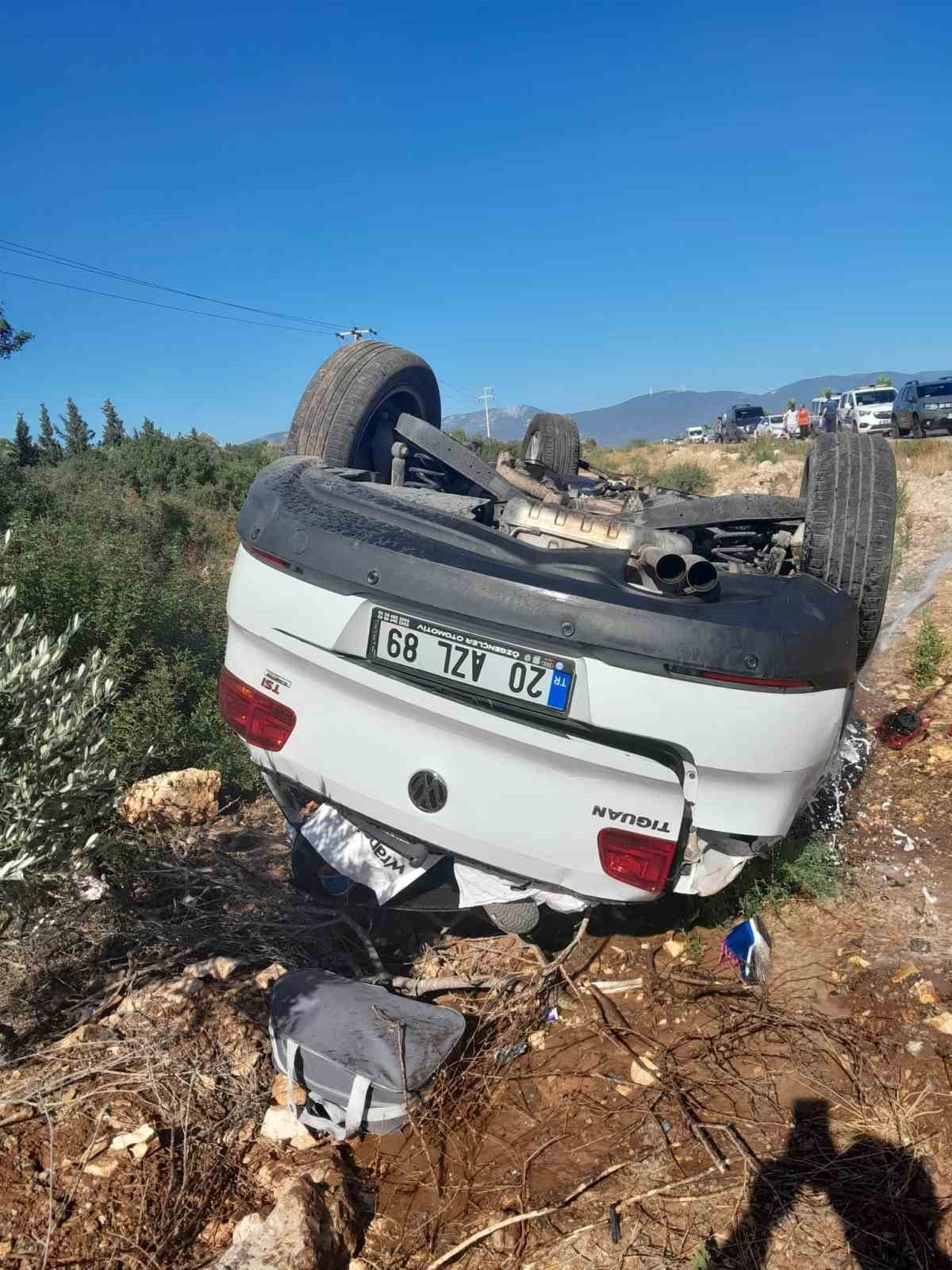 Kontrolden çıkan otomobil takla attı: 4 yaralı