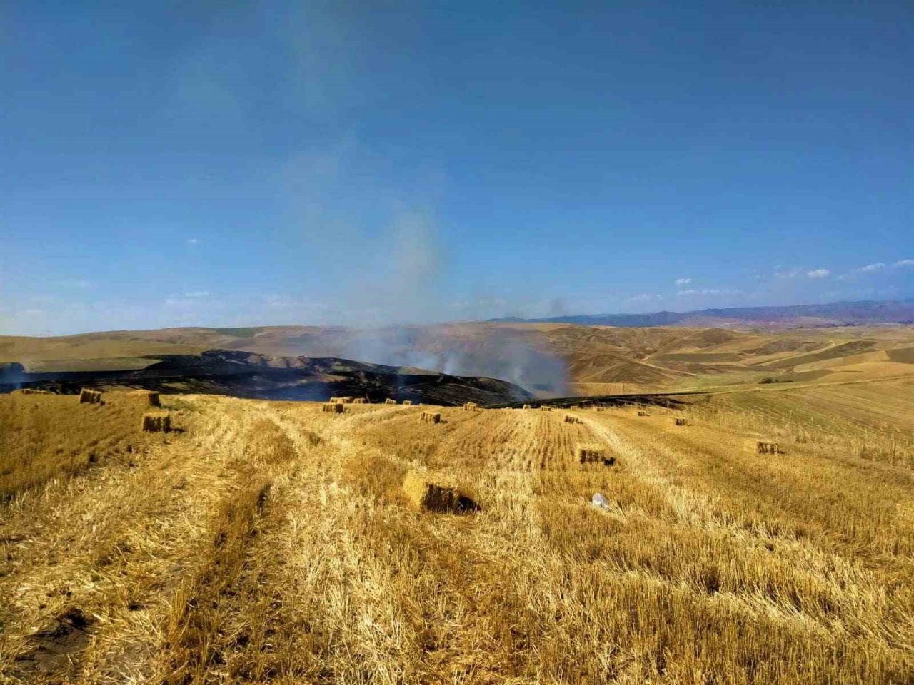 Çankırı’da anız yangını