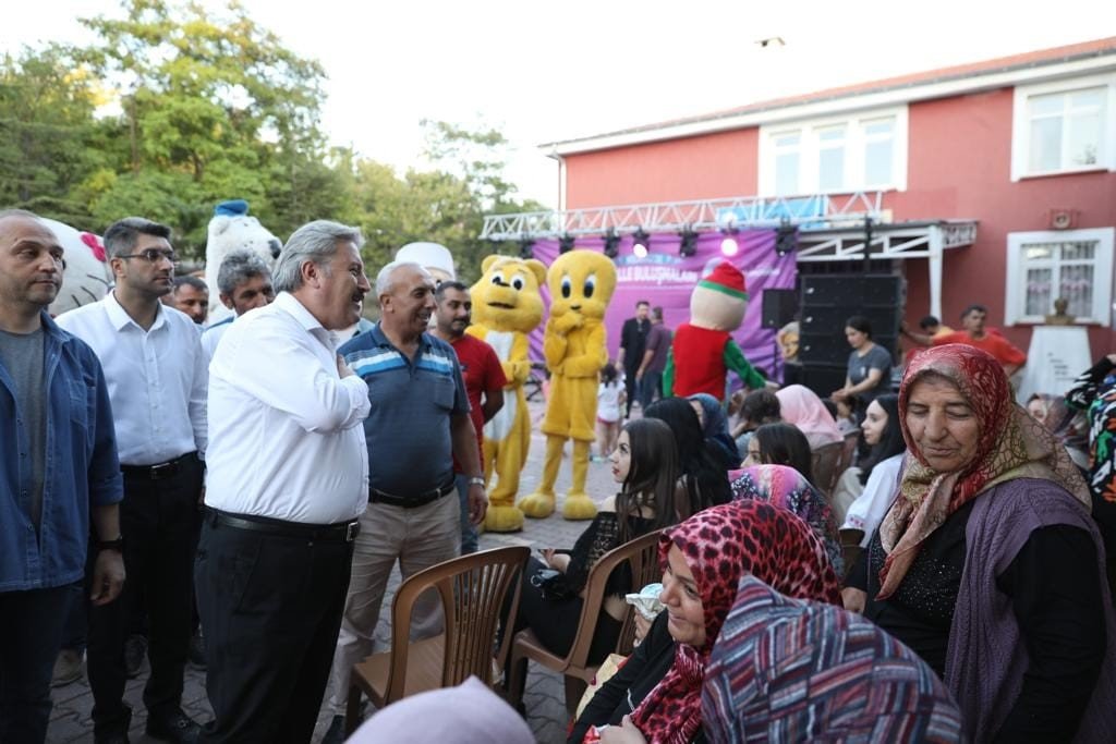 Gürpınar Sakinleri ’Mahalle Buluşması’nda Bir Araya Geldi