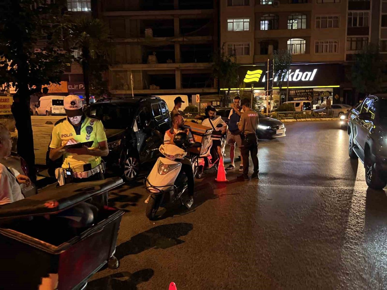 İstanbul’da motosikletlilere yönelik sabit yol uygulaması