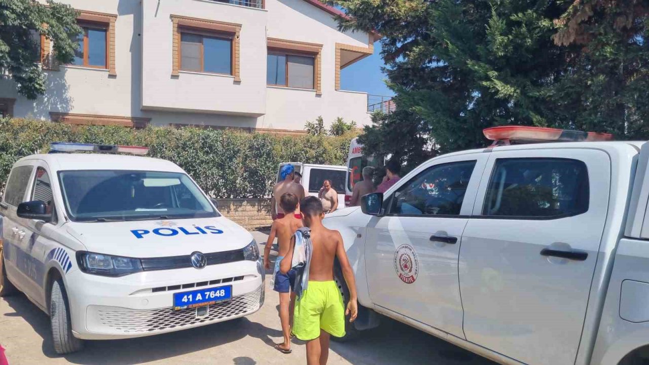 Boğulmaktan son anda kurtarıldı