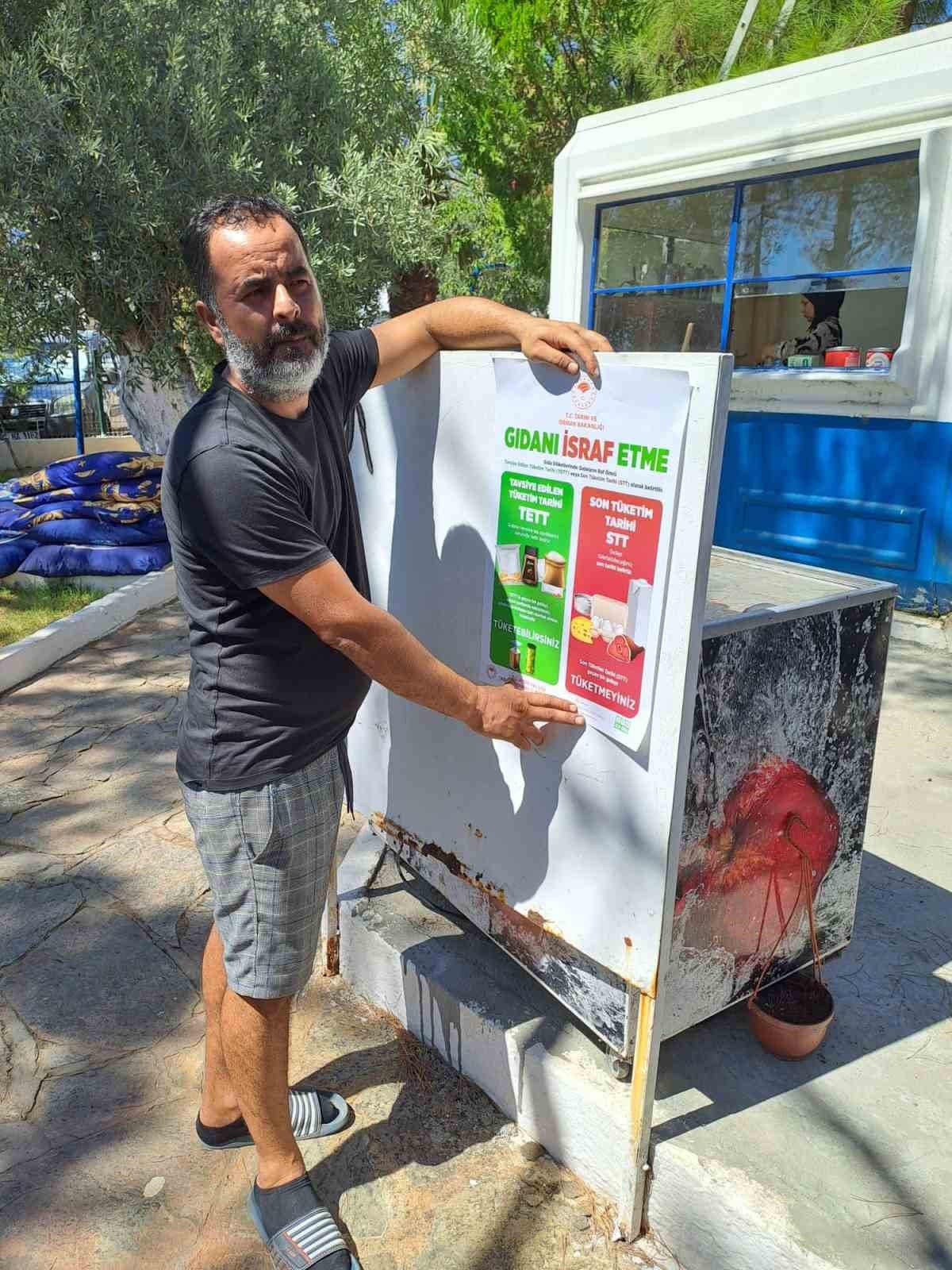 Didim’de “Raf ömrü” afişleri marketlere asıldı