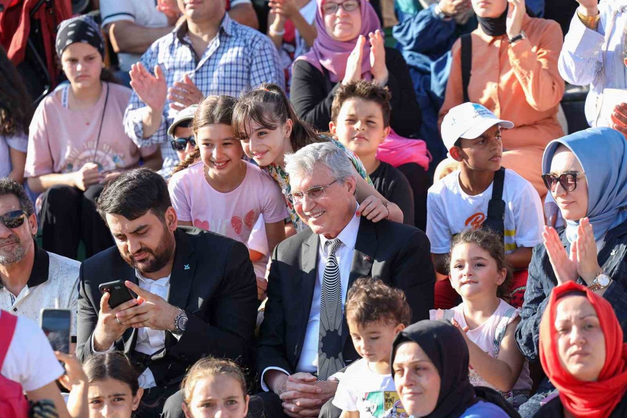 Başkan Yüce: “Açık hava sahnemiz şenlikler, konserler, tiyatro gösterileriyle dolup taşacak”