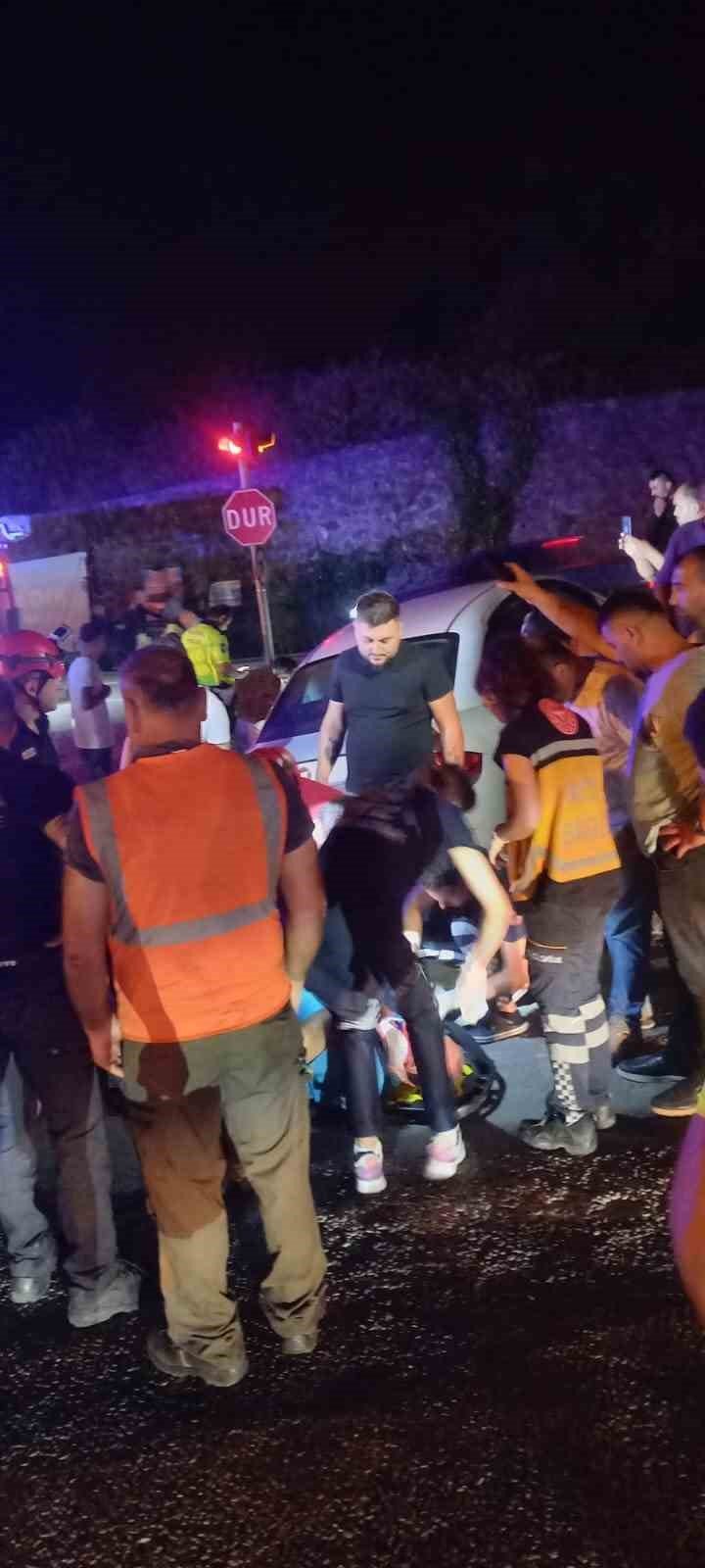 Zonguldak’ta iki otomobil çarpıştı: 2 yaralı