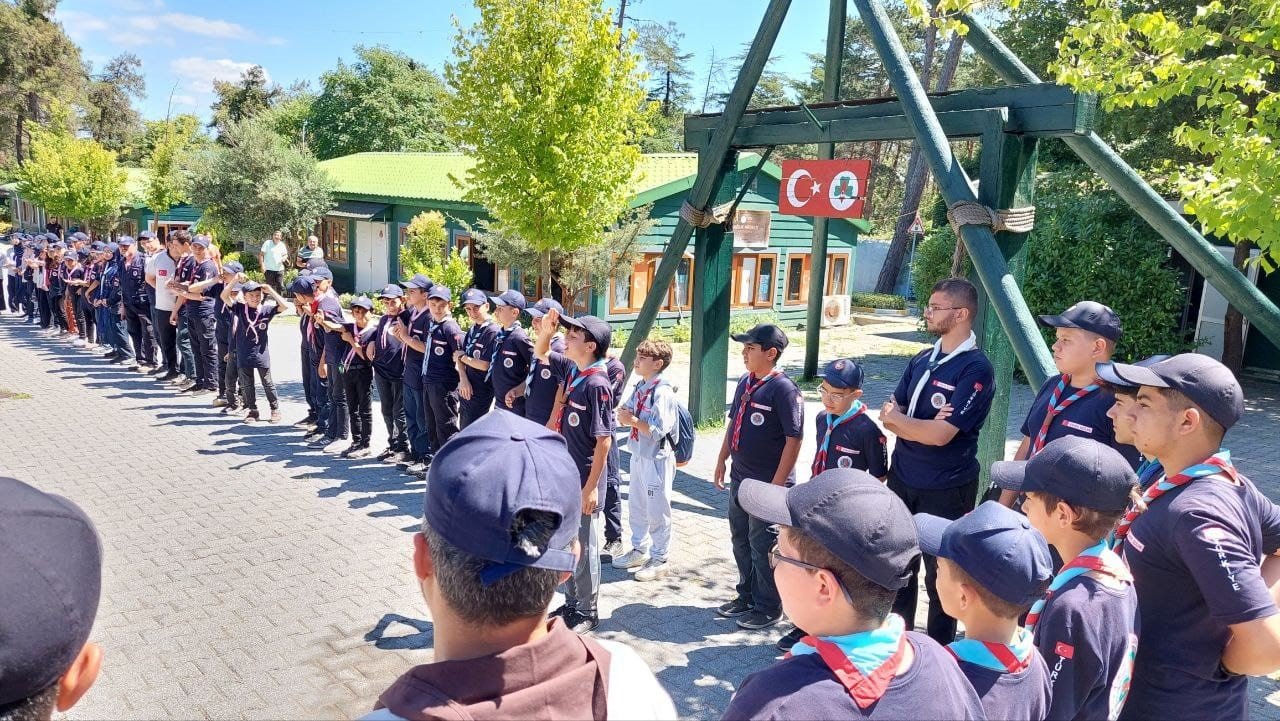 Afyonkarahisar’da "Asrın Dayanışması Yaz İzci Kampı"