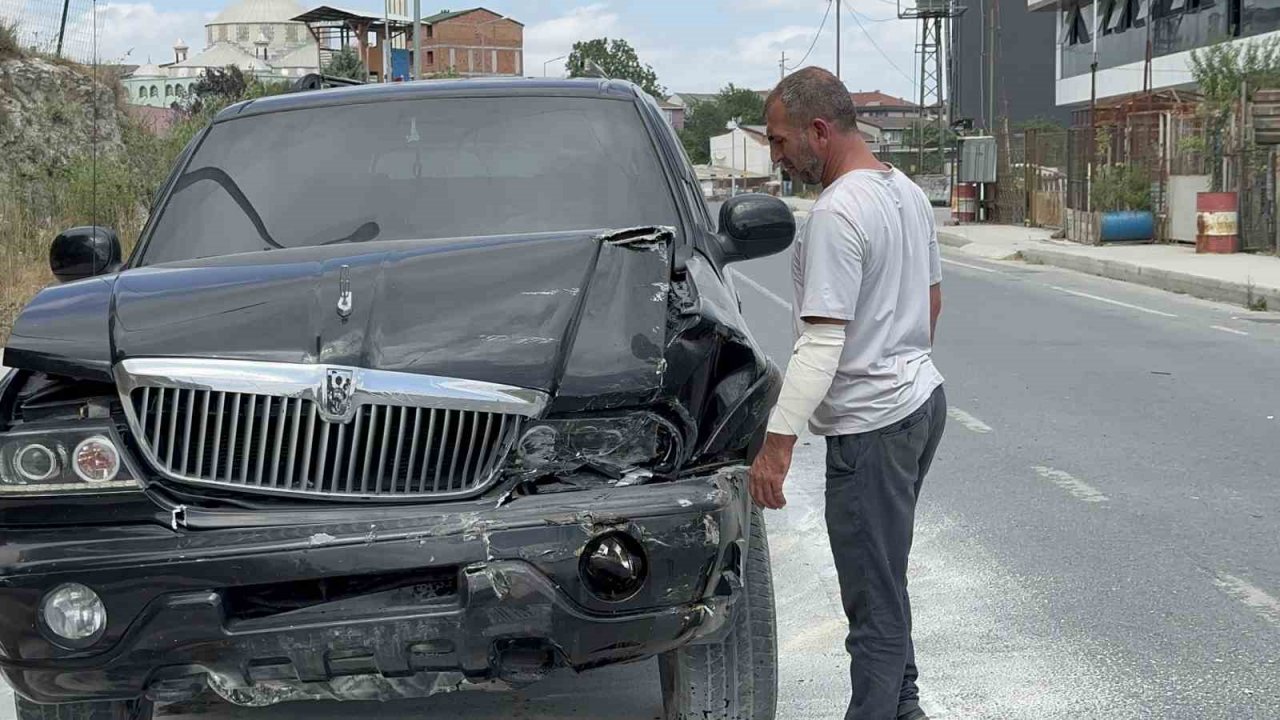 Arnavutköy’deki kazada 2 kişi yaralandı: İlk müdahaleyi eğitime giden arama kurtarma ekibi yaptı