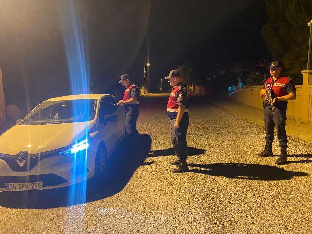 Jandarmadan uyuşturucu denetimi: 31 gözaltı