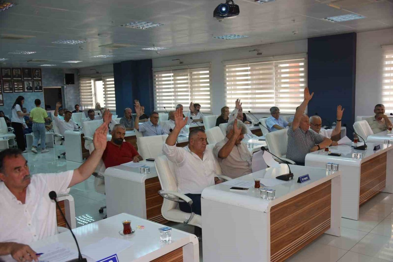 Bozüyük Belediye Meclisi’nin Ağustos ayı toplantısının 2. birleşimi yapıldı