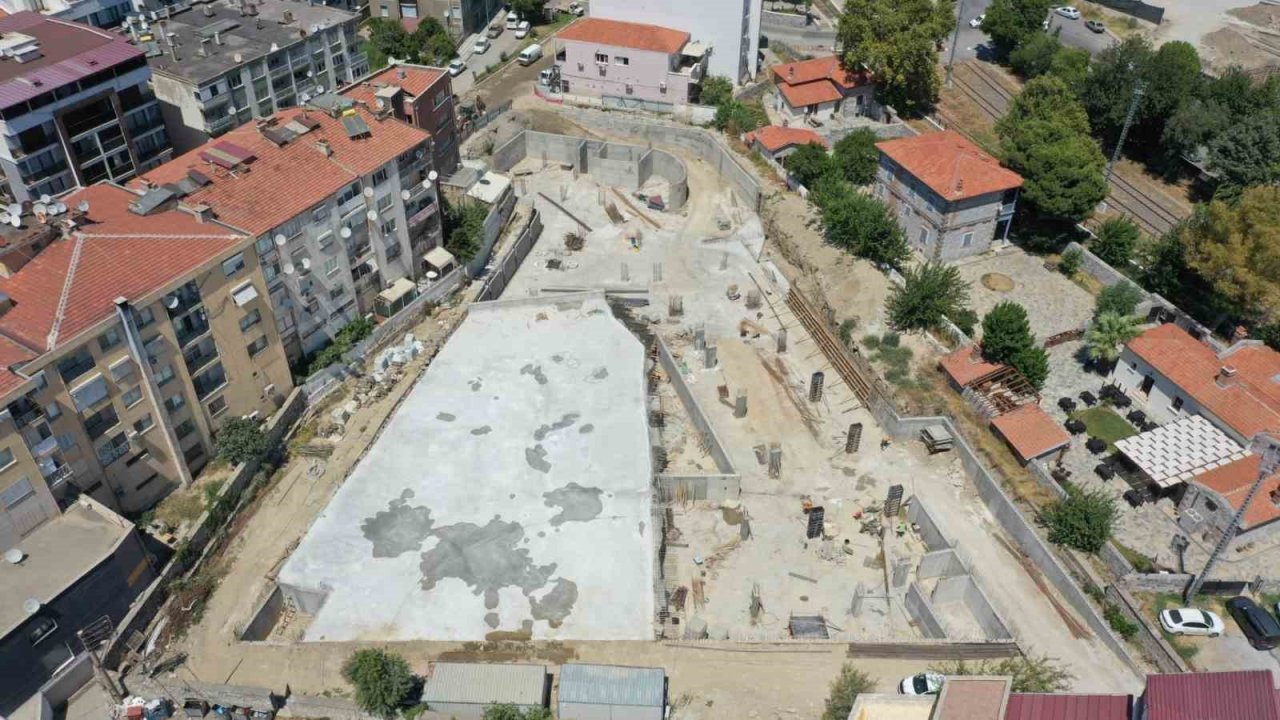 Büyükşehir Belediyesi’nden Söke’ye yeraltı otoparkı