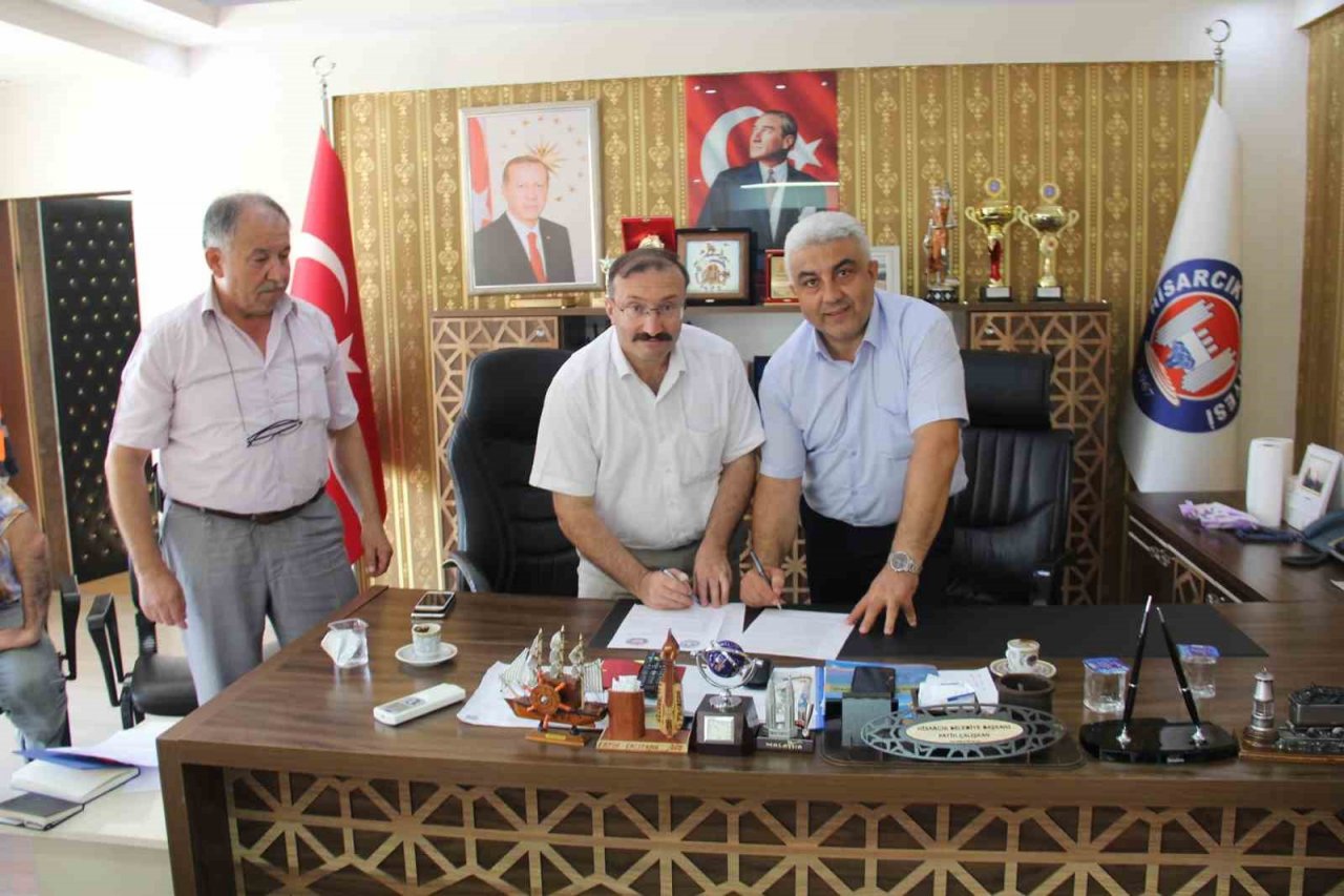 Emet ve Hisarcık ilçe belediyeleri arasında iş birliği protokolü imzalandı