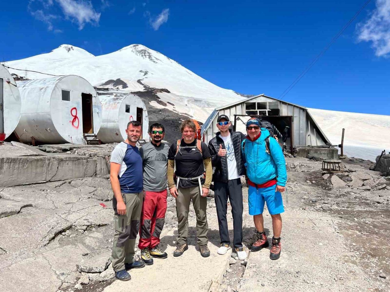 Giresun ve Ordulu dağcılar Kafkasların ve Avrupa’nın zirvesinde