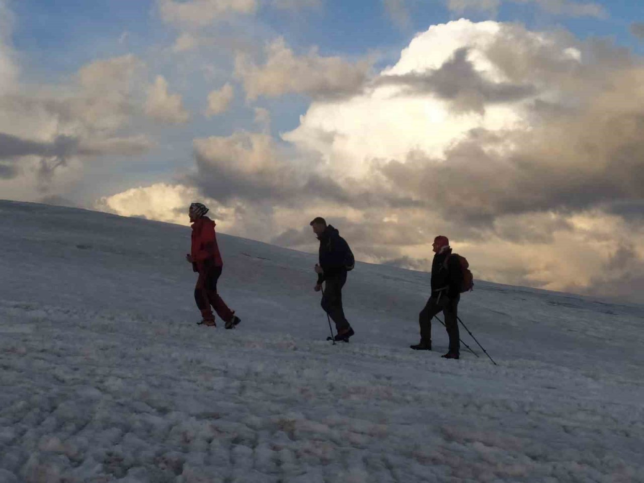 Giresun ve Ordulu dağcılar Kafkasların ve Avrupa’nın zirvesinde