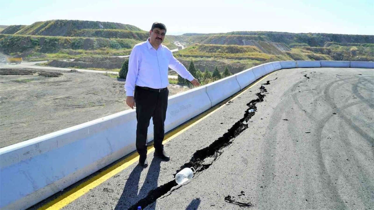 Kahramankazan Belediye Başkanı Oğuz: “7 bakanlığa denk bütçesi var, 18 kreş yaptım diye övünüyor”