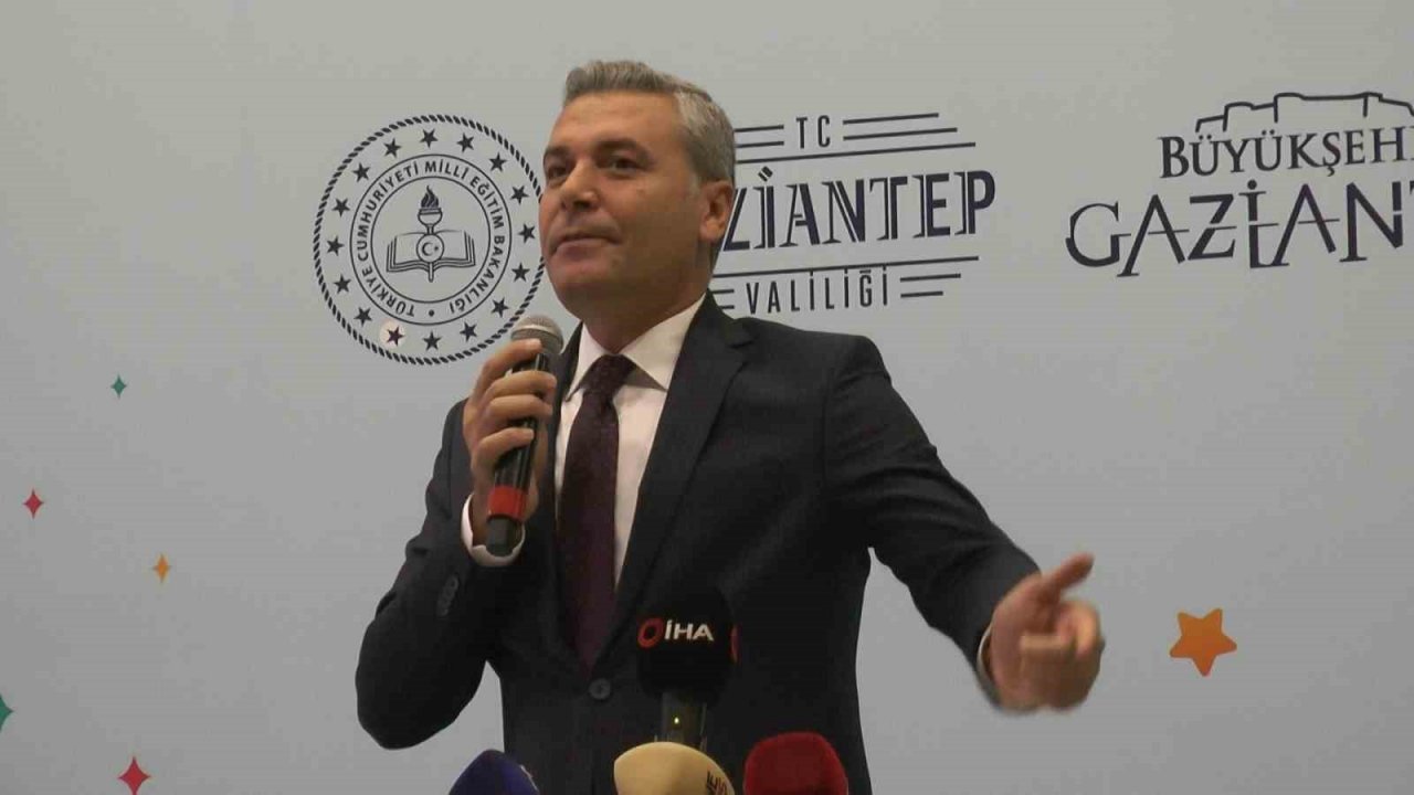 Fatma Şahin LGS’ de dereceye giren öğrencilerle buluştu