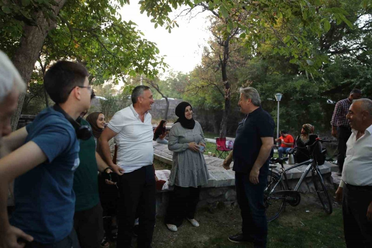 Mahalle buluşması Ağırnas ile devam etti