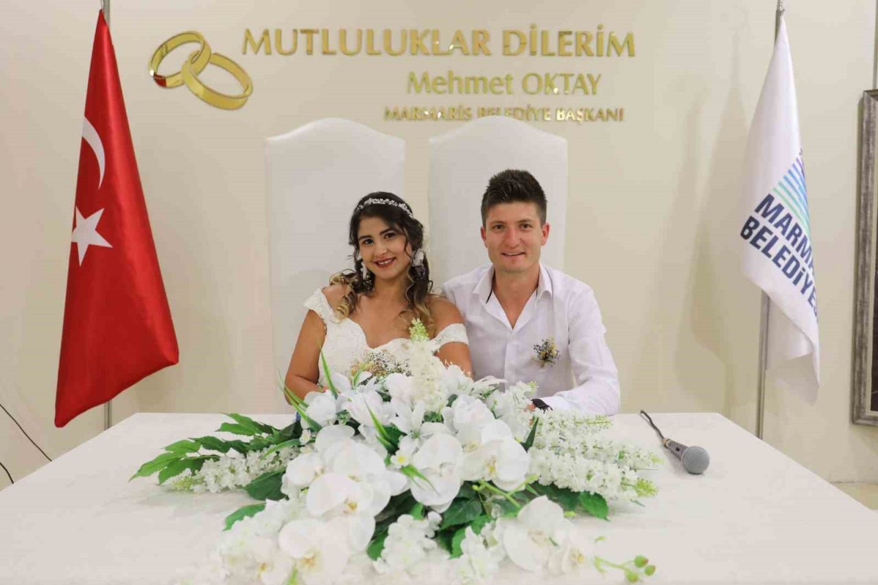 Marmaris’te 7 ayda 415 çift dünya evine girdi