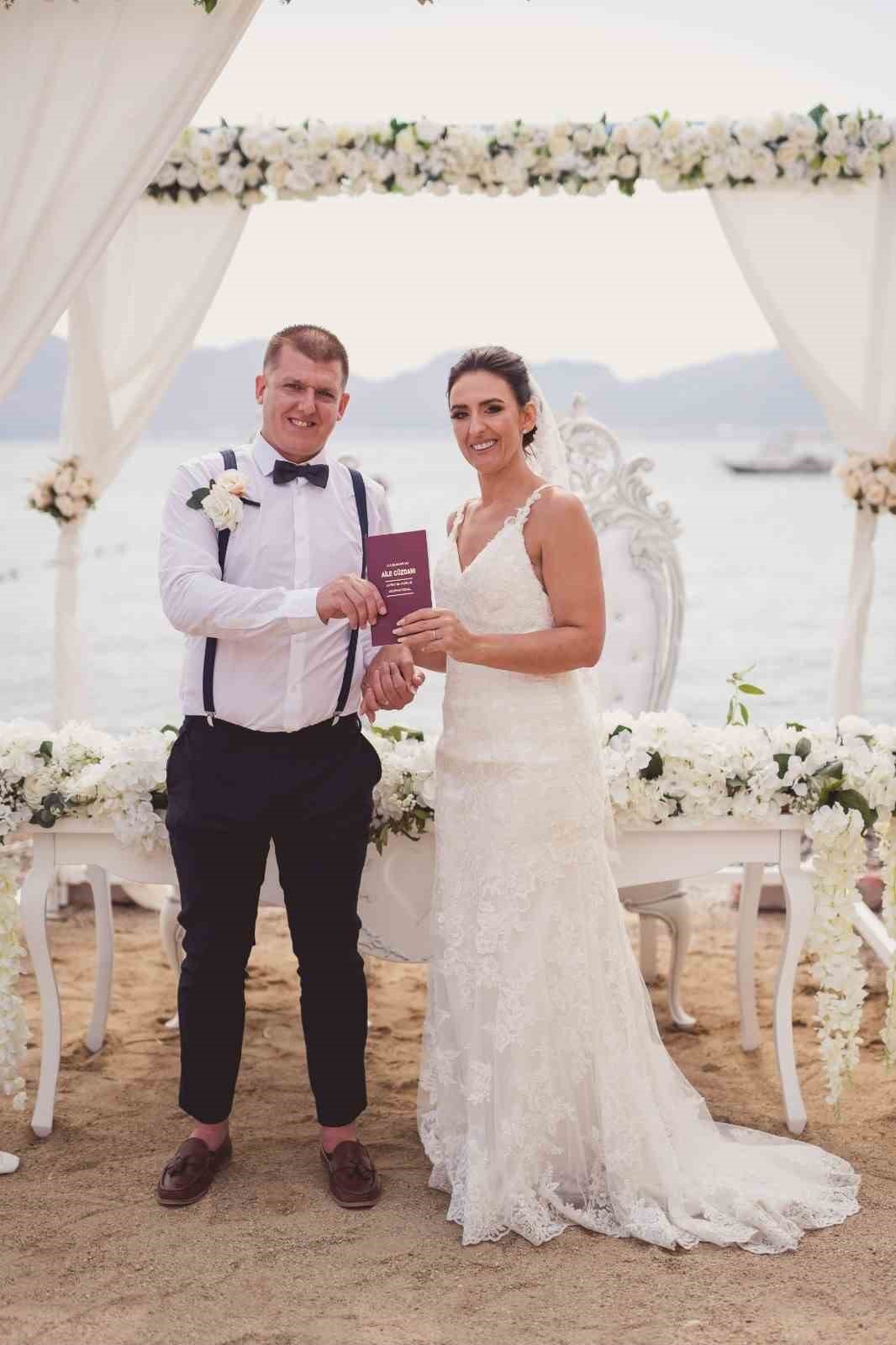 Marmaris’te 7 ayda 415 çift dünya evine girdi