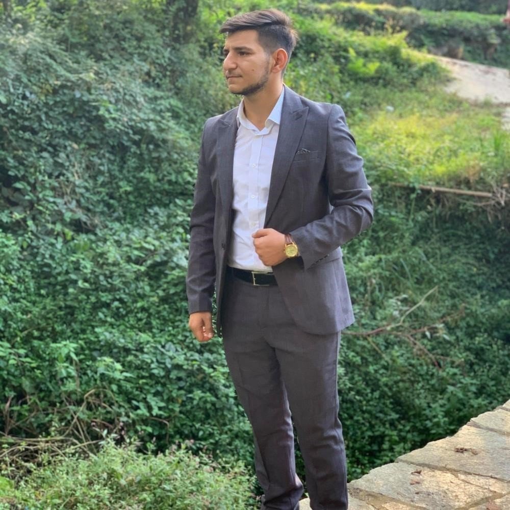 14 günlük yaşam mücadelesini kaybeden genç son yolculuğuna uğurlandı