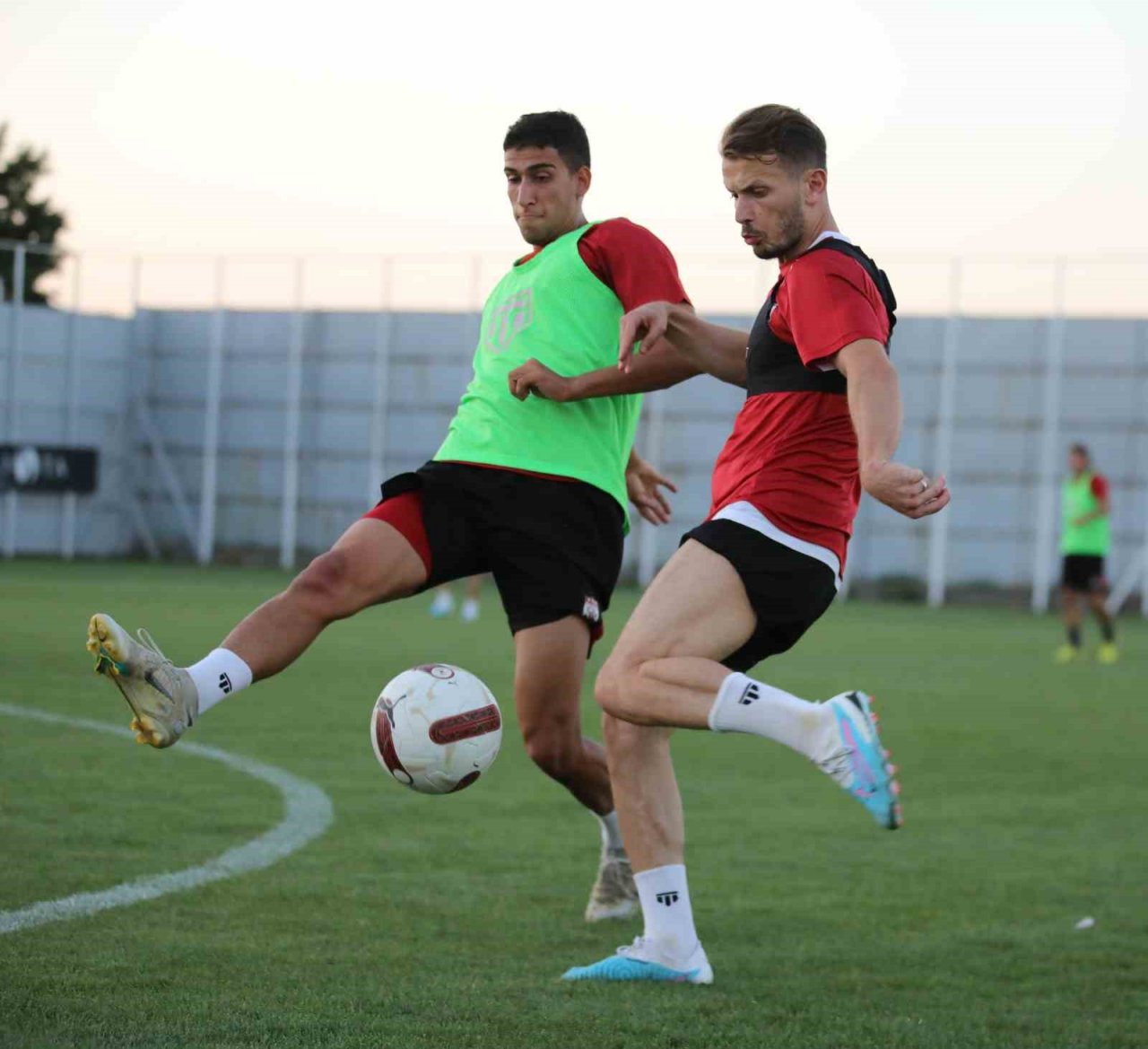 Sivasspor günü çift idmanla tamamladı