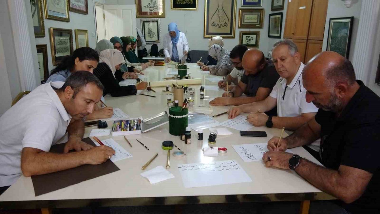 Van’da geleneksel Türk İslam sanatlarına yoğun ilgi