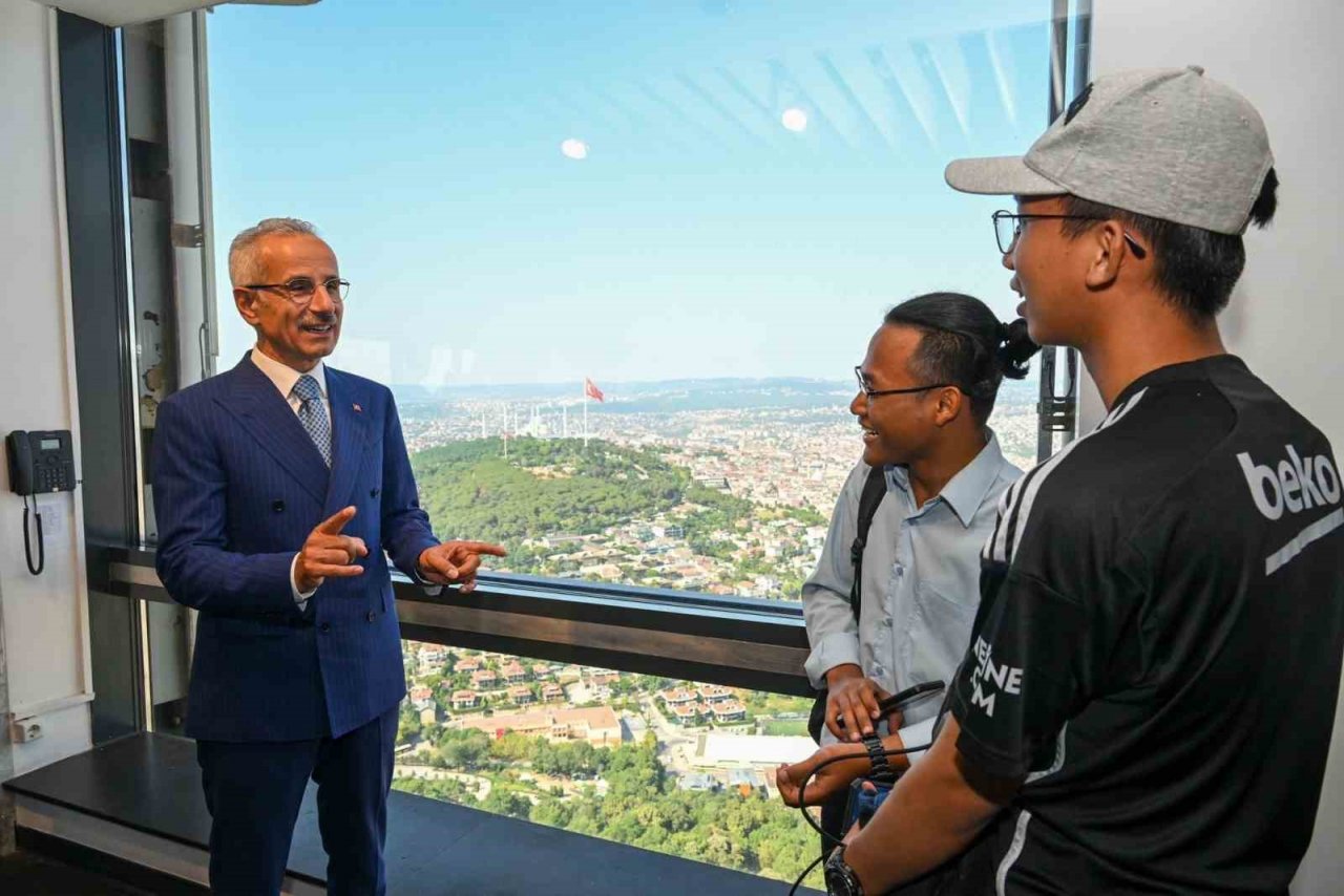 Çamlıca Kulesi’ne ziyaretçi akını