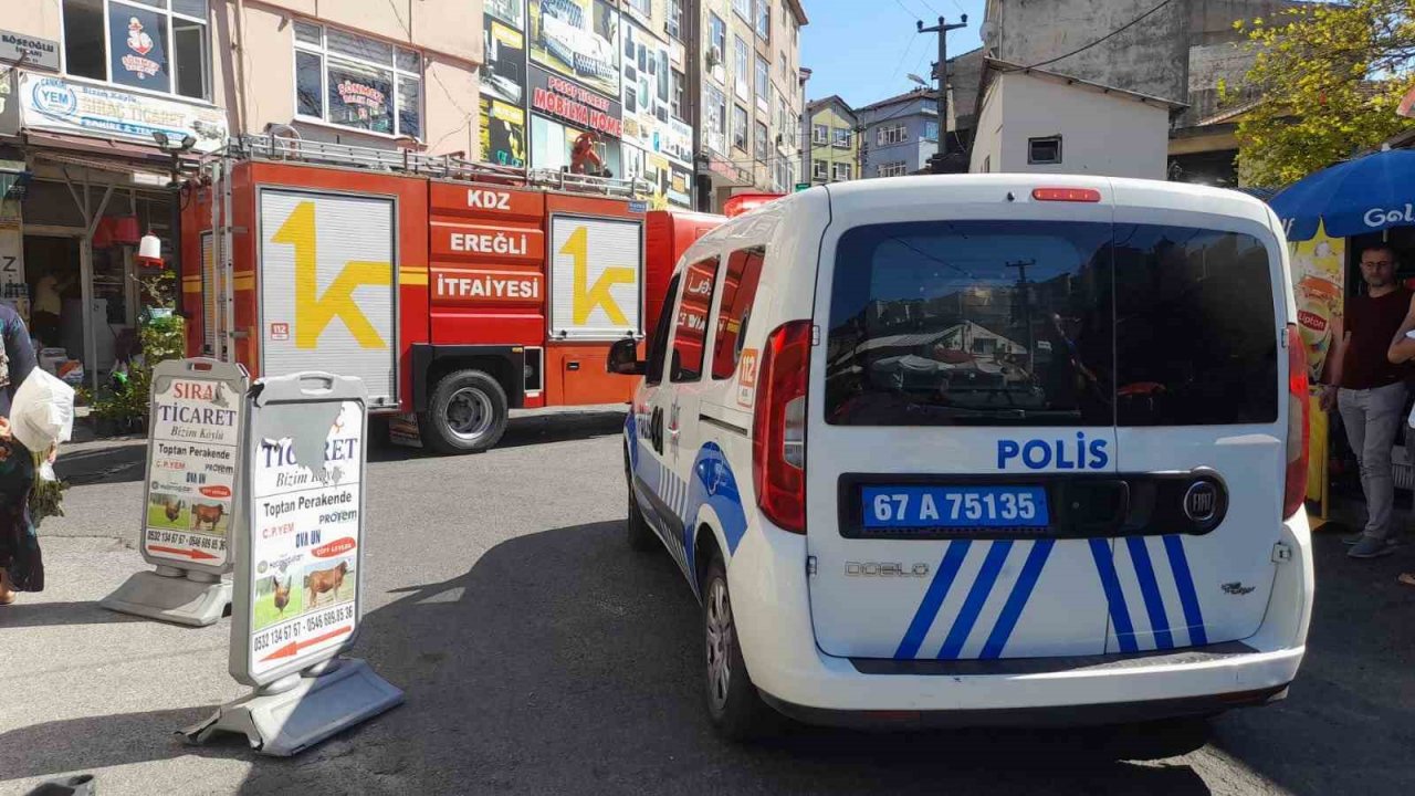 Elektrik tellerindeki patlama vatandaşları korkuttu