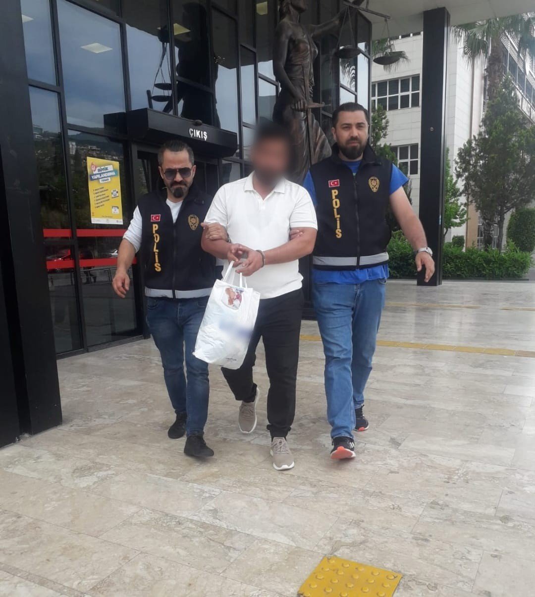 Alanya’da 7 firari şahıs yakalandı