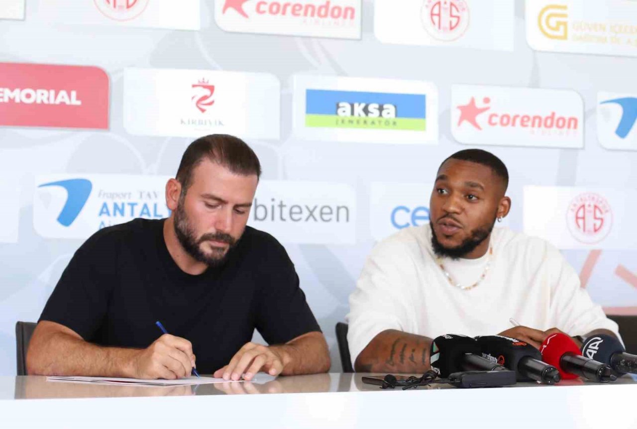 Britt Assombalonga, Antalyaspor’da