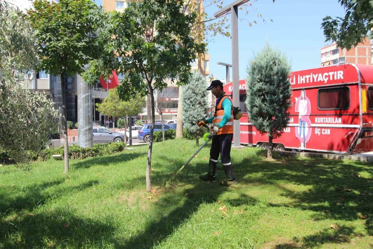 Nazilli Belediyesi’nden sahada yoğun mesai
