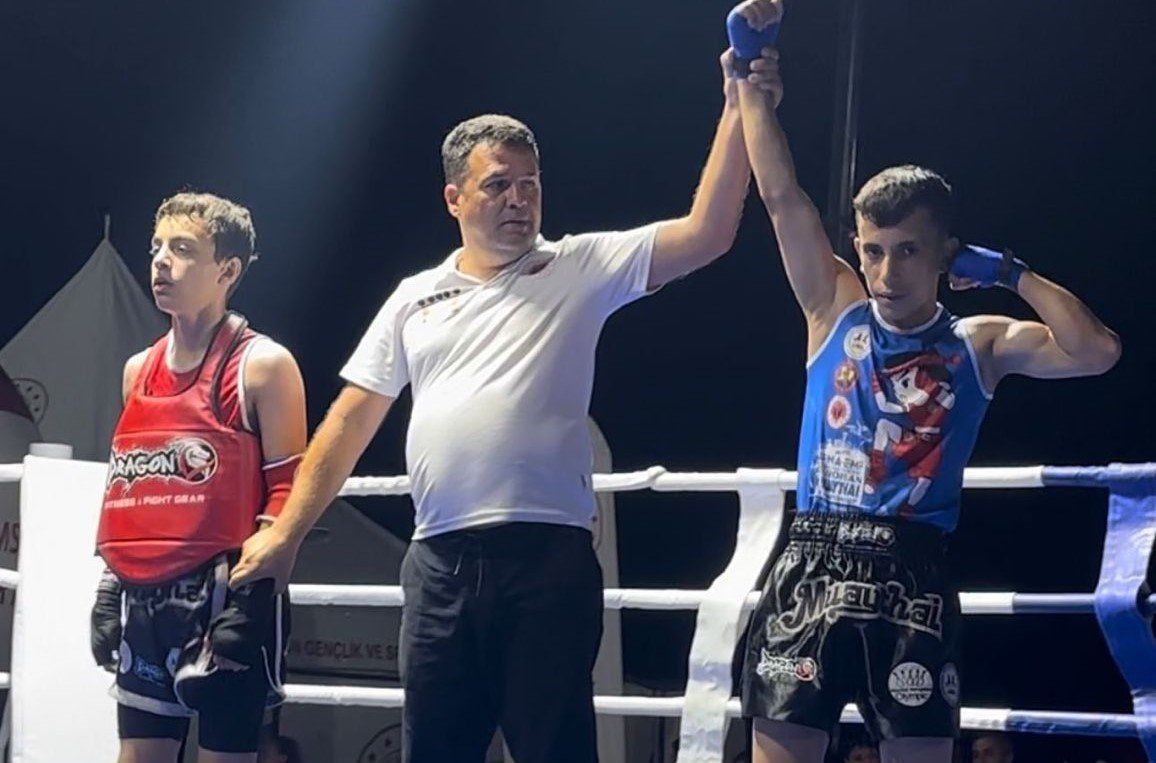 Canikli sporcular turnuvanın yıldızı oldu