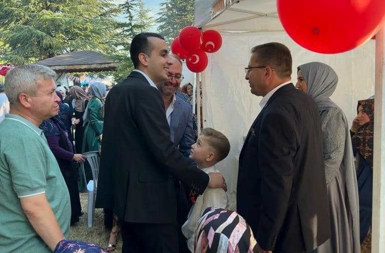 Domaniç’in Çamlıca köyünde toplu sünnet şöleni