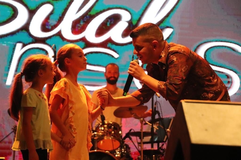 Bilal Sonses’ten muhteşem sahne