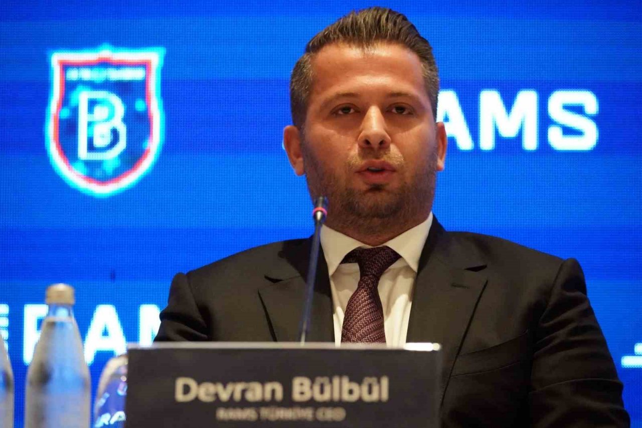 Başakşehir ile Rams Global arasında isim sponsorluğu imza töreni düzenlendi