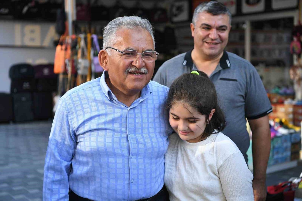 Başkan Büyükkılıç, Özel Öğrenci Zeynep’in Misafiri Oldu