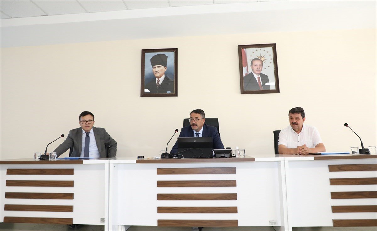 Kütahya’da KÖYDES yatırımları değerlendirildi