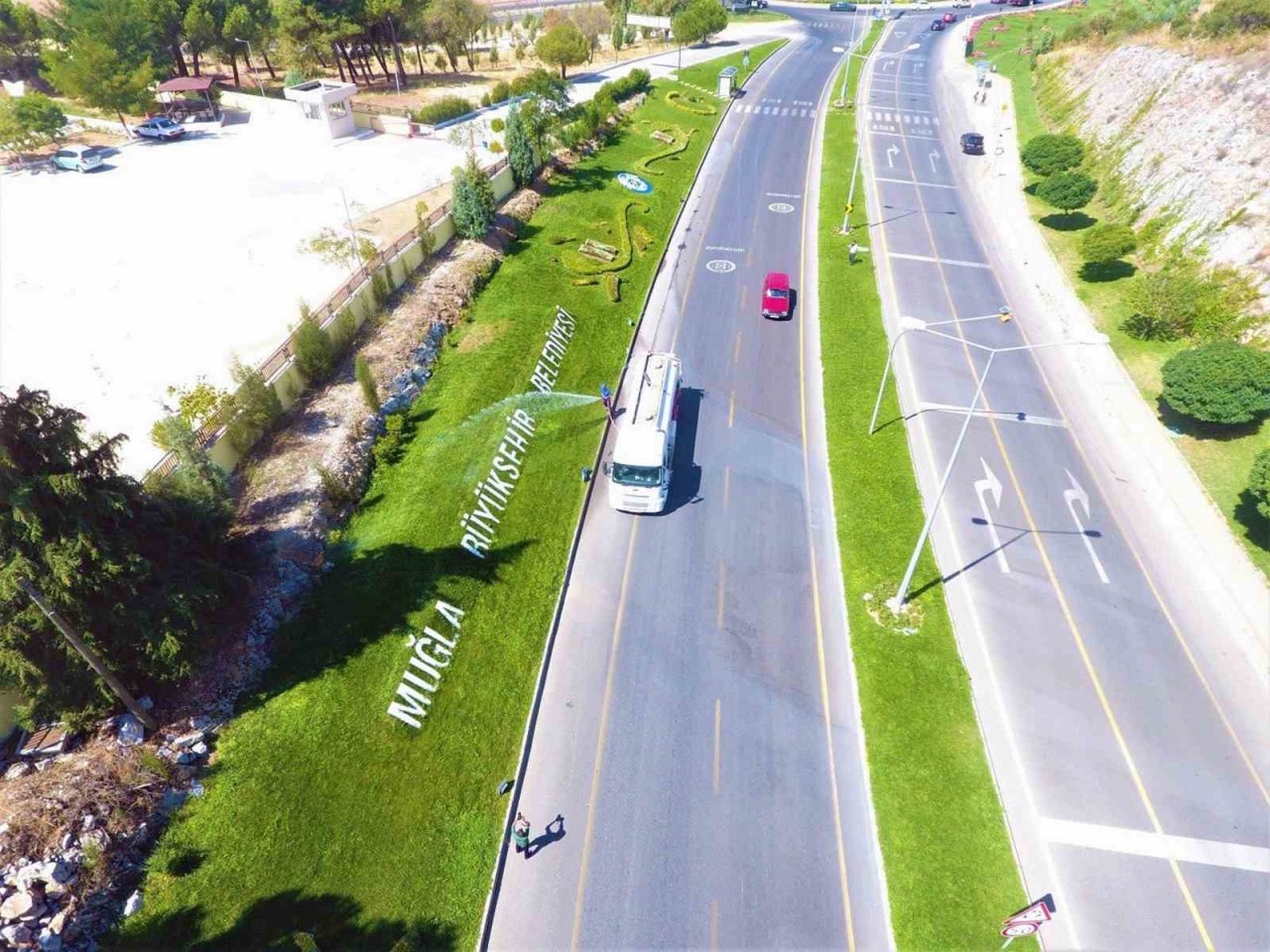 Büyükşehir Muğla’da 228 bin 400 ağacı toprakla buluşturdu