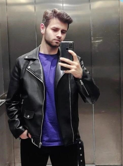 Üniversiteli genç denizde yüzerken boğuldu