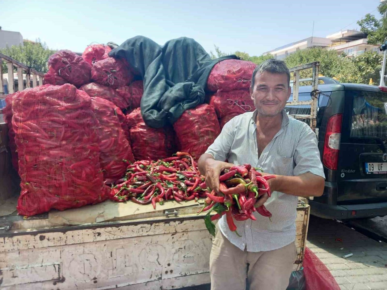 Aydın’ın kavurucu sıcağı ilin ekonomisini canlandırdı