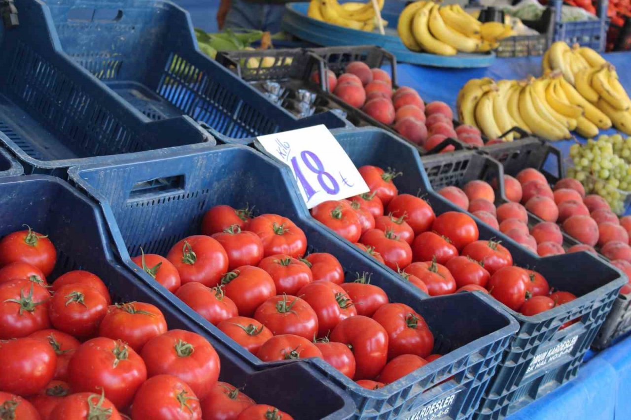 Örnek olacak Üretici Market hizmete açıldı