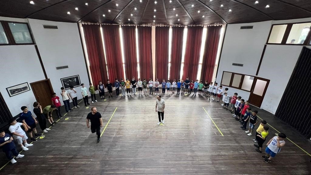 Akçaabat’ta sanat akademisi açıldı