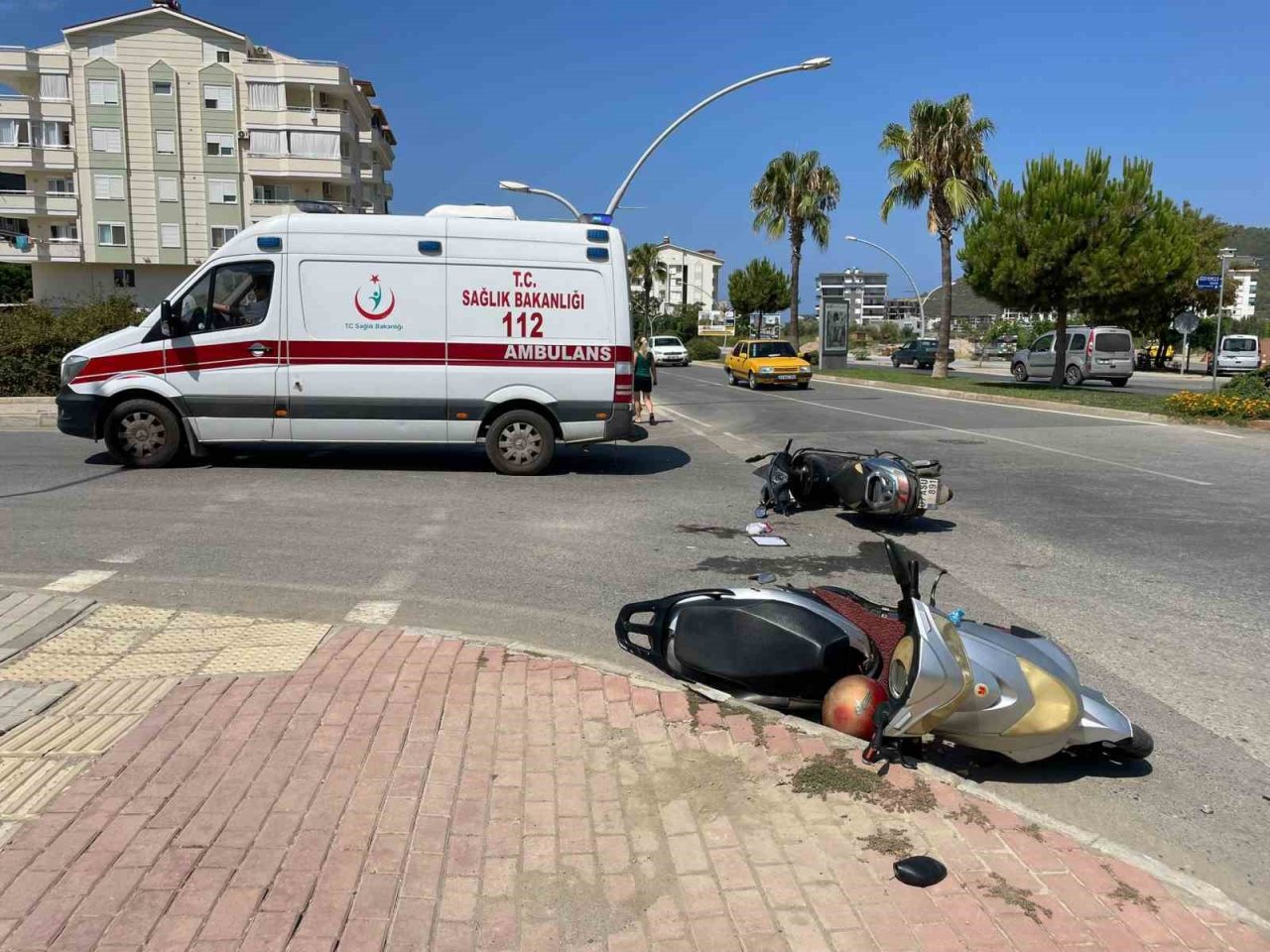 CHP ilçe kongresinde oy kullanmaya giderken hayatını kaybetti