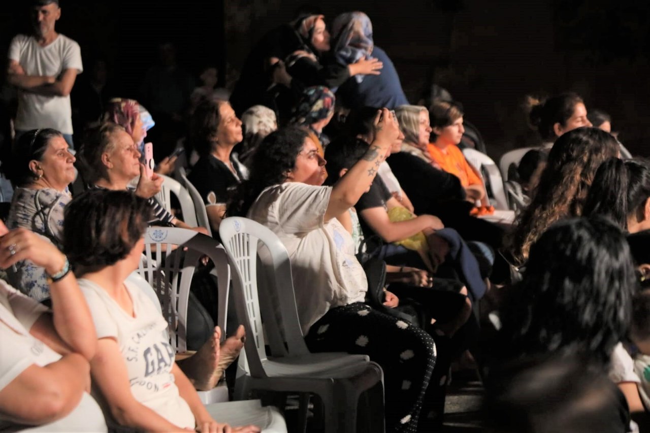 Büyükşehir’in Çeştepe’deki konseri yoğun ilgi gördü