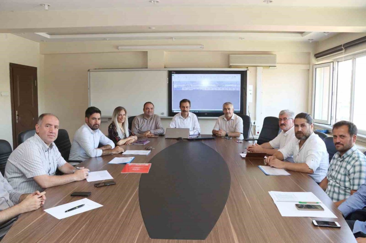 Eğitim yatırımları ele alındı